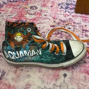 Aquaman Converse
